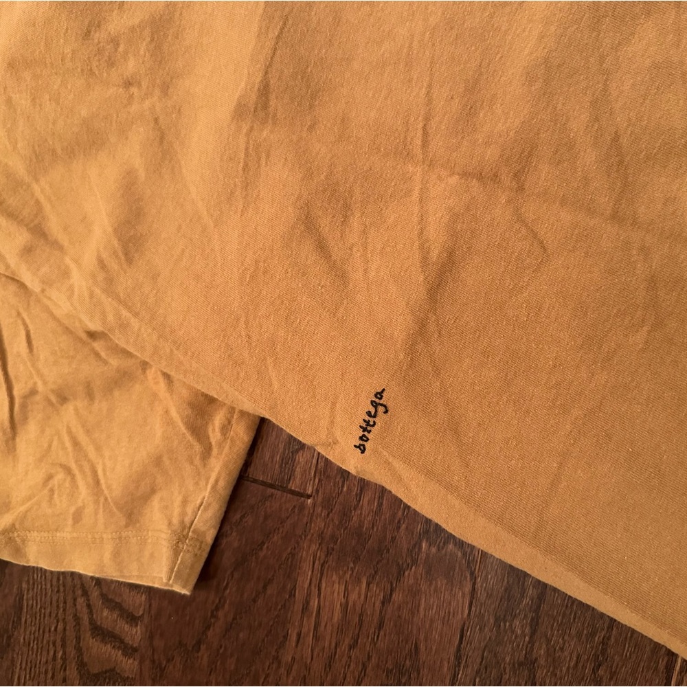2 BOTTEGA T SHIRTS